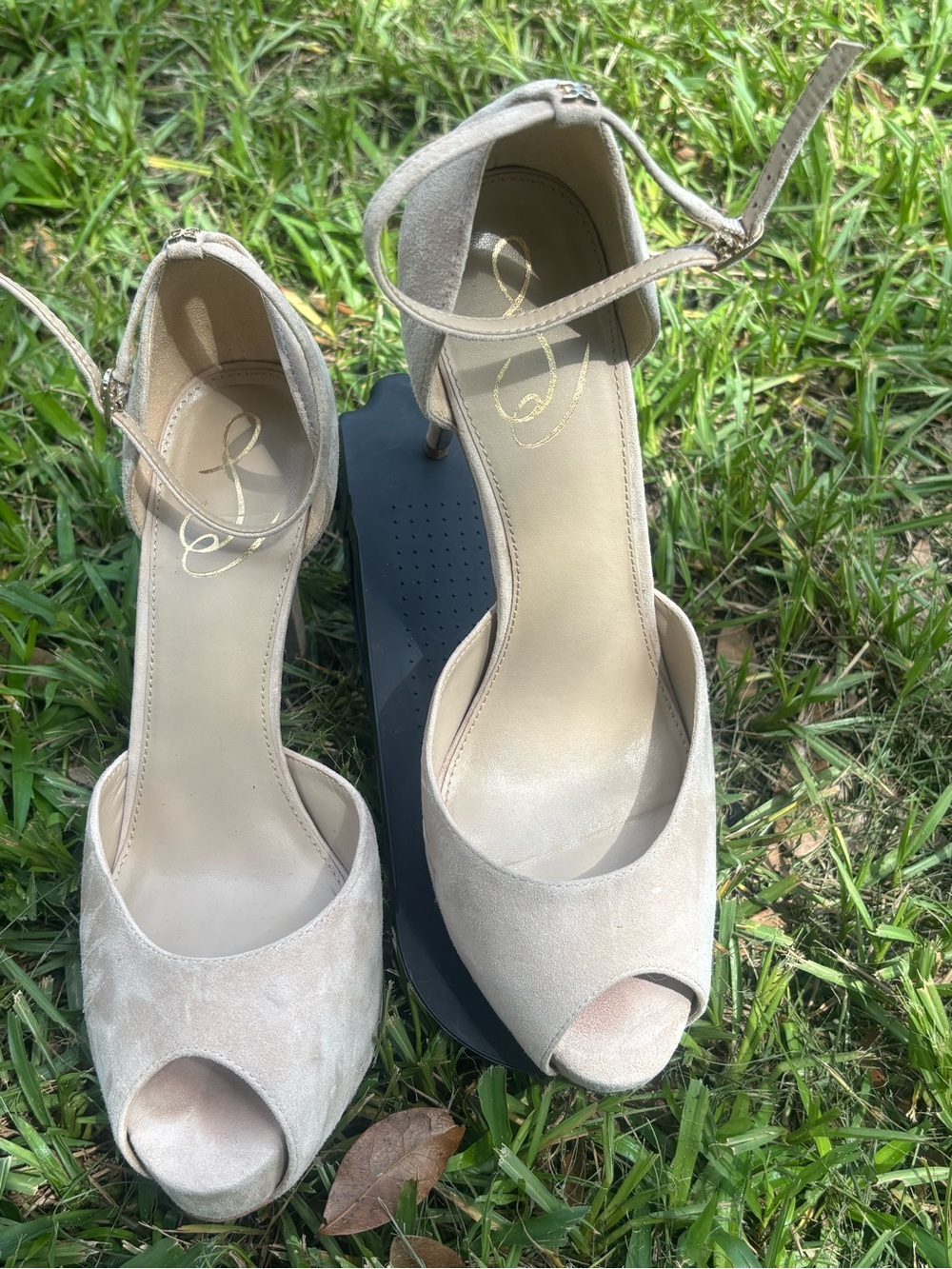 Elegant Sam Edelman Peep Toe d'Orsay Heels Size 9.5